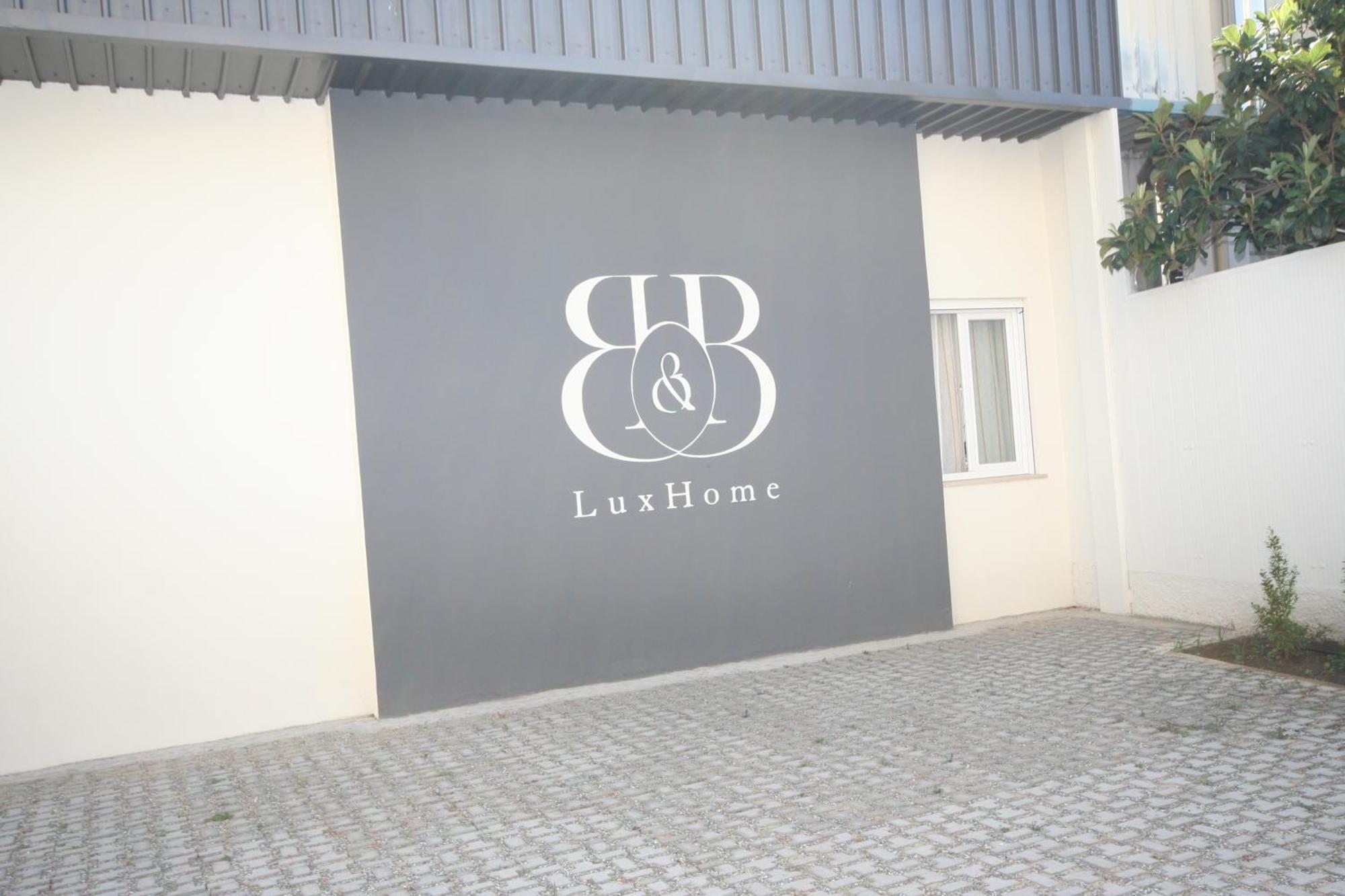 B&B Luxhome 카탄차로 외부 사진