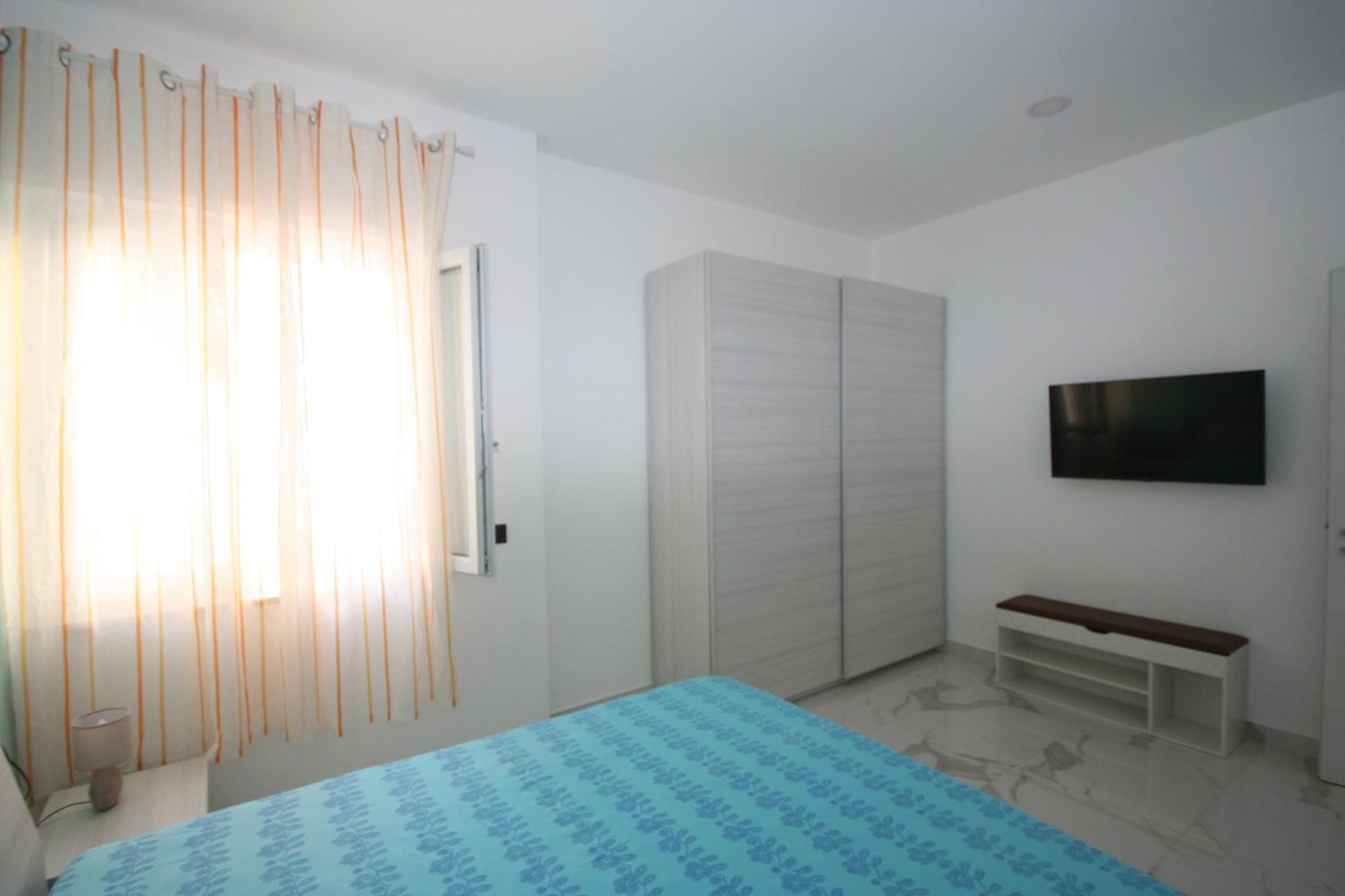 B&B Luxhome 카탄차로 외부 사진